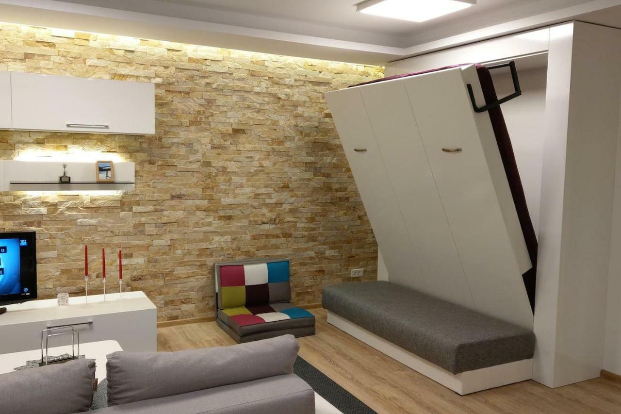 Studio 10 Buşteni エクステリア 写真